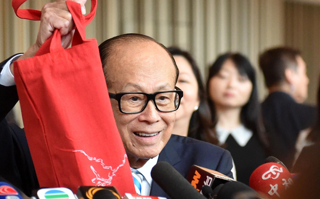 李嘉誠基金會加碼1000萬 共捐5000萬支援抗疫