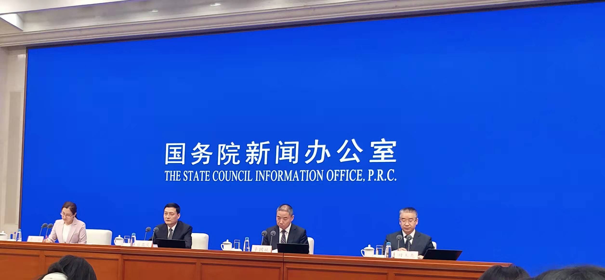 工信部：支持京滬建數據交易所 今年將新建逾60萬個5G基站