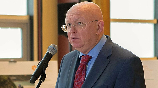 俄駐聯合國代表：美驅逐12名使團成員 是不履行義務的又一表現