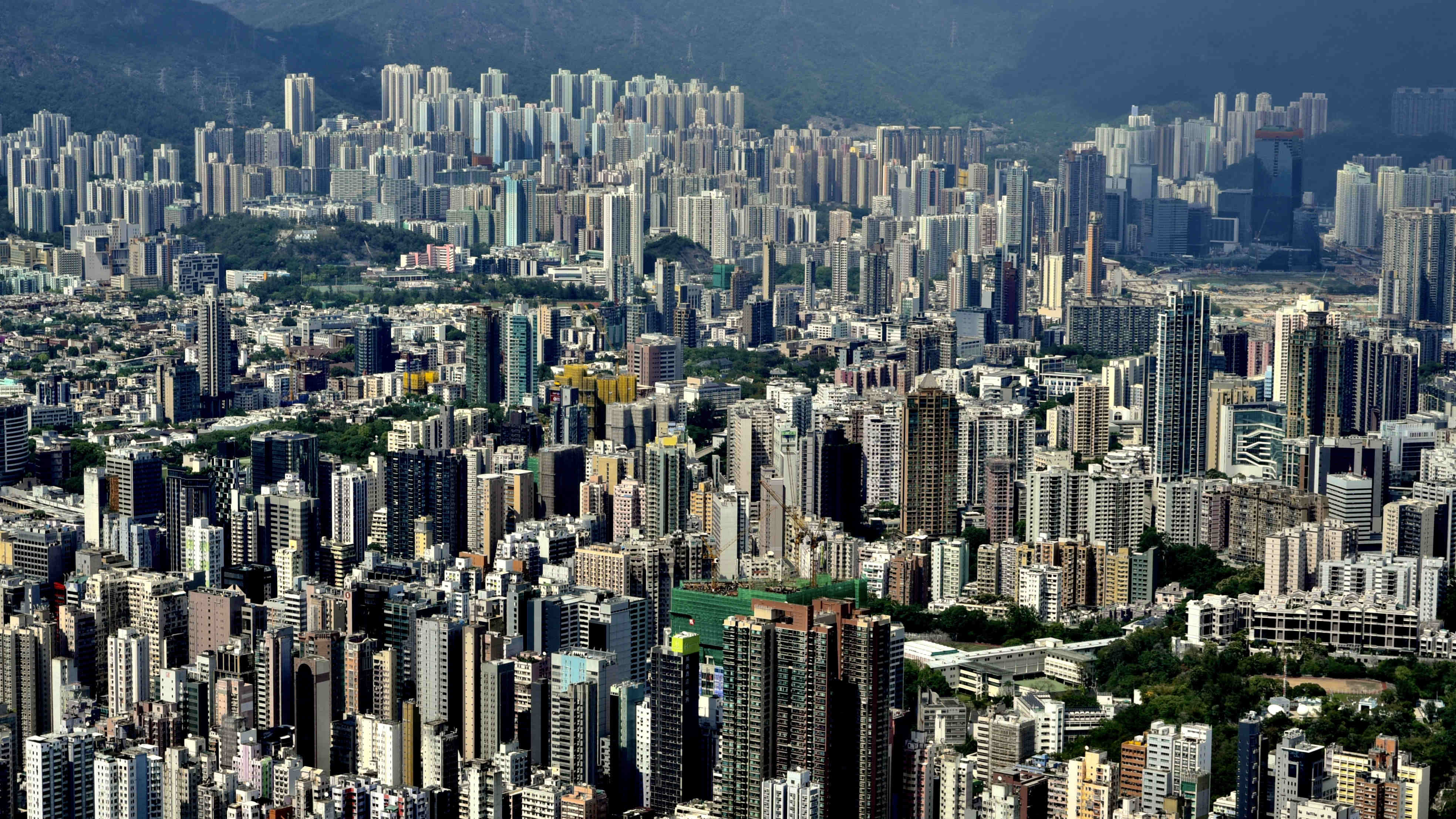 「暫緩交租」添煩添亂 「即時減租」援助商戶