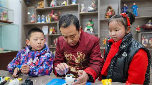 甘肅成縣：非遺人妙指生花 小麵團大有作為