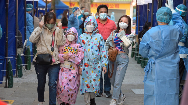 新增52523確診136患者離世 打第3針間距縮至3個月