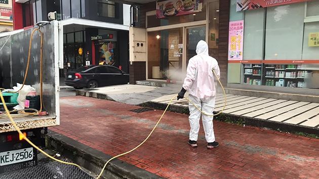 台灣5日新增確診80例 其中本土8例