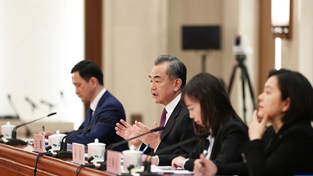 王毅：中國始終代表着穩定性和正能量 將繼續胸懷天下、擔當盡責