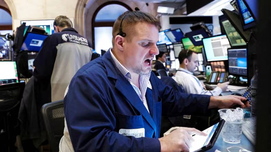 油價暴漲引發憂慮  道指早段跌逾二百點