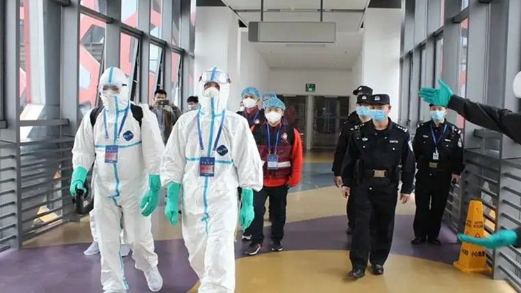 深圳福田區一男子煽動小區居民外出聚集被警方行拘