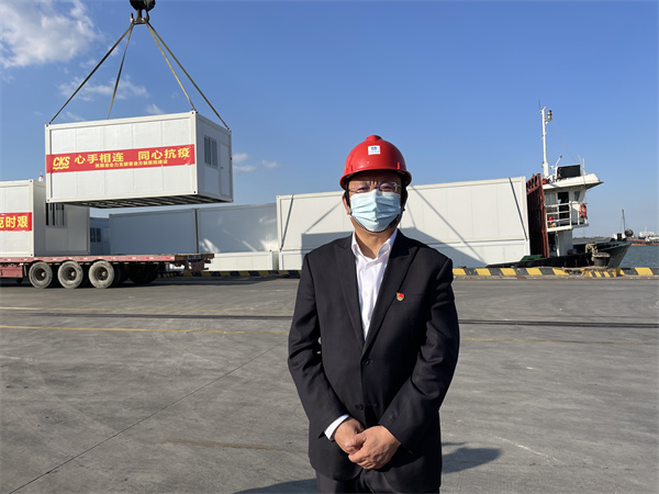  中建機械全力保障香港社區隔離設施建設集成房屋