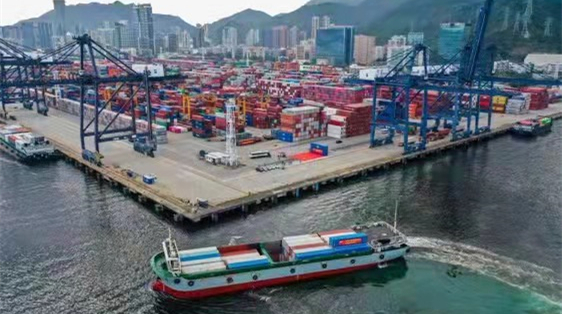 「鹽田-香港」海上快線已運送45023噸貨物到香港