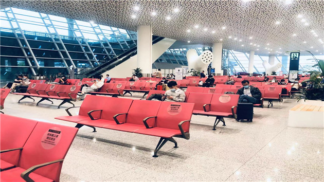 深圳機場客貨運輸平穩有序