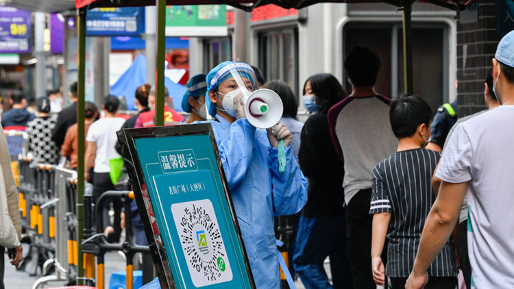 這座城首次按下「慢行鍵」：為深圳河兩岸早日恢復快節奏