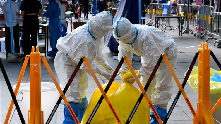 深圳15萬醫務工作者7萬志願者獲贈專屬風險保障