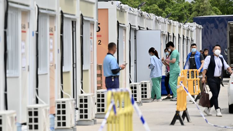 再出發大聯盟感謝中央援港建方艙醫院 向前線員工贈送防疫物資