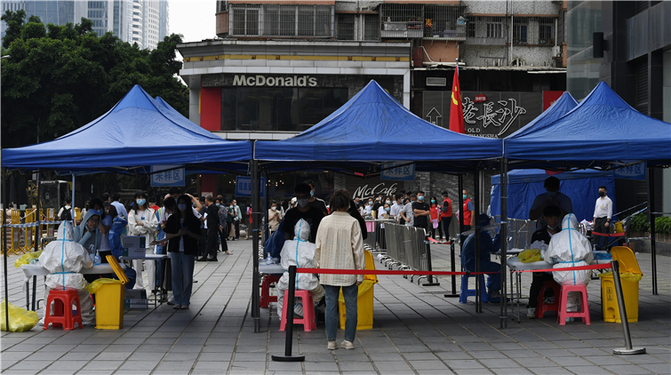 廣東省19日新增本土確診病例51例 無症狀感染27例