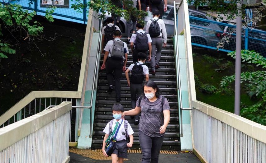 教局研兒童在家學習策略 施俊輝冀學生「打齊疫苗」