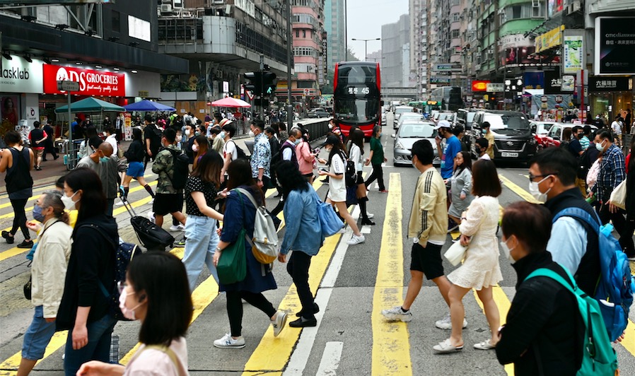 【港事快評】市民認可「三減」目標 「動態清零」仍是社會共識 