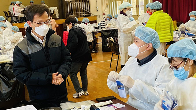 姚銘：在防疫前線二過家門而不入的八尺漢子