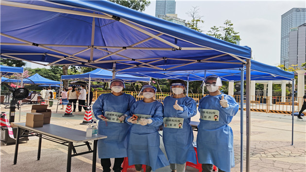 有片 | 港澳、外籍志願者堅守深圳抗疫前線
