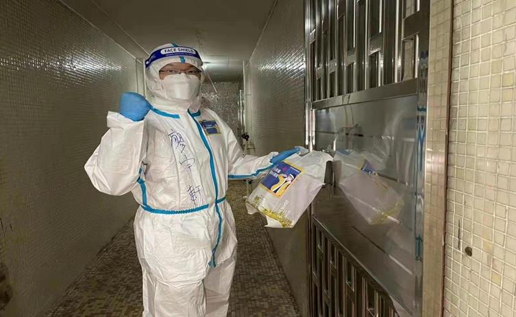 廖宇軒抗疫青春風采 兒子眼中的「太空人」