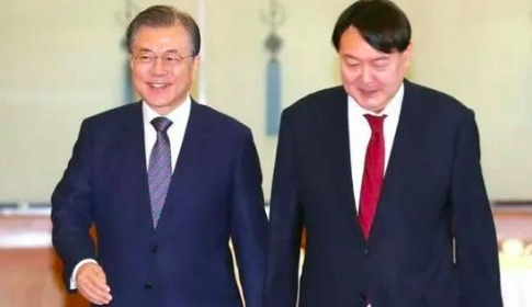 韓媒：文在寅和尹錫悅28日下午在青瓦台會面