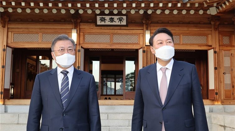 韓國現任候任總統舉行晚餐會 報道指討論防疫及提振經濟等