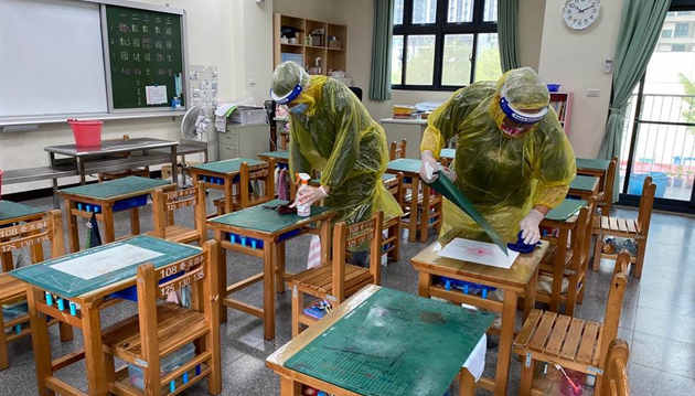 台灣地區疫情多點暴發 不明傳播鏈共有11條