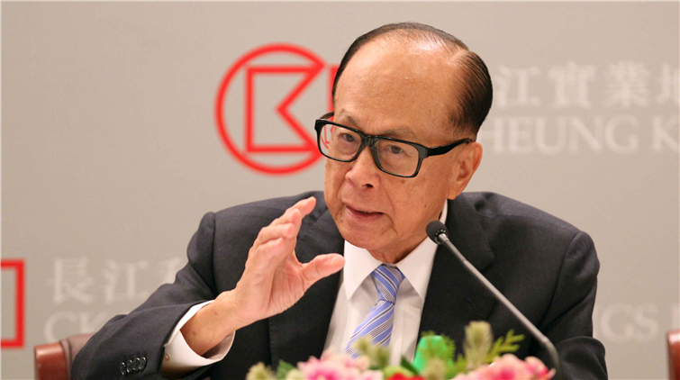 李嘉誠上周四再買30萬股長實  半個月已累斥1.2億元增持