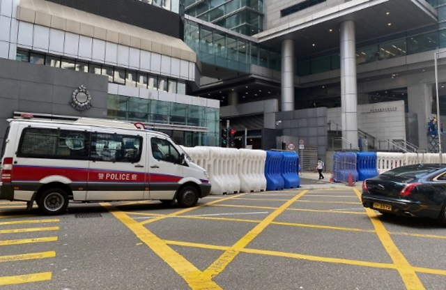 警荃灣搜查酒店房間拘3販毒男 檢約11萬元毒品