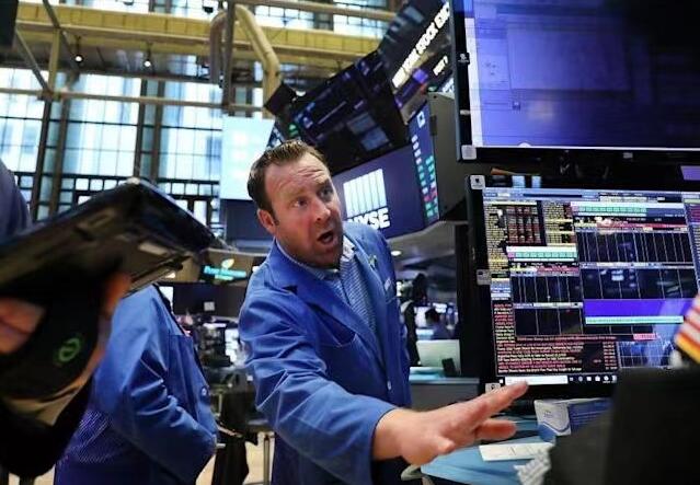 PCE通脹指標創40年新高  道指早段跌逾百點