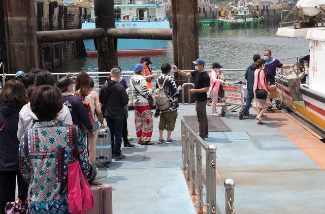 台灣地區觀光業年損7100億新台幣 業者喊：看不到希望