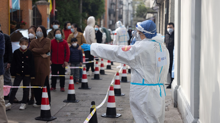 未成年人無人照料？上海：兒童監督員、兒童主任響應幫扶