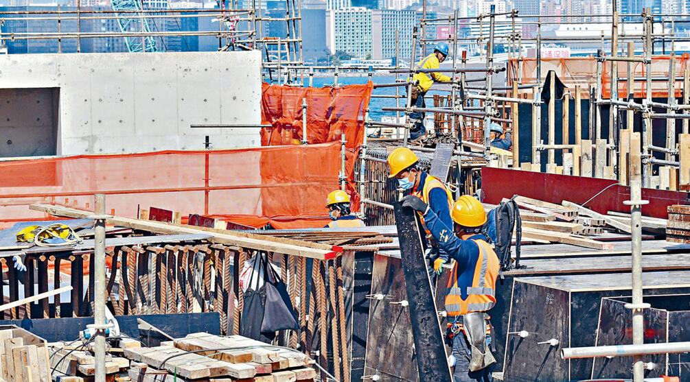 黃偉綸：本月14日起進入工地須打2針