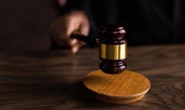 婚紗攝影師為境外人員提供384張軍艦照片 獲刑14年