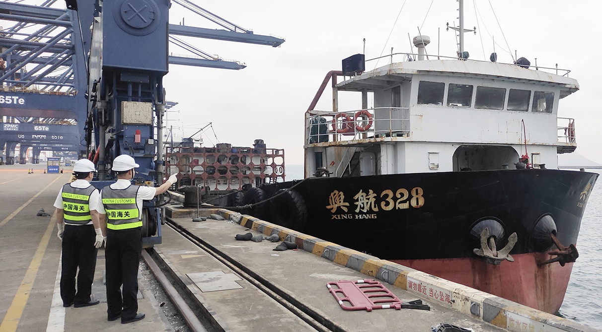 珠海高欄港澳「天天班」外貿駁船航線正式運營