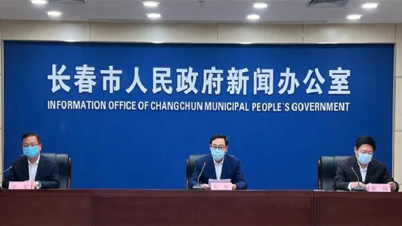 長春3.25萬名「物業人」勇敢擔當 參與1358個小區疫情防控戰