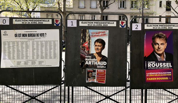 馬克龍與勒龐進行法國總統選舉電視辯論 聚焦經濟與民生議題