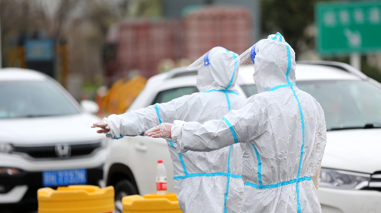 公安部：推行疫情防控車輛人員牌證「急事急辦」