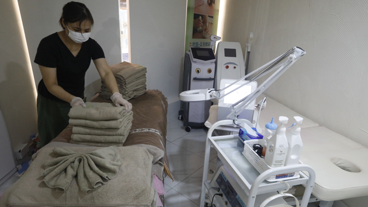 疫限放寬 美容行業預約爆滿