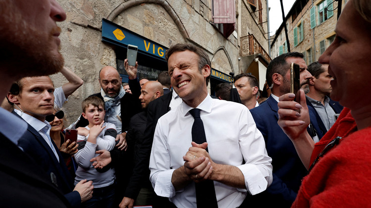 圖集丨法國大選第二輪投票將至 馬克龍舉行最後一次競選集會