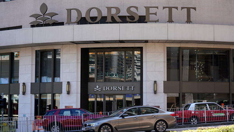 5月起允非港人入境商界歡迎 檢疫酒店房間預訂火爆