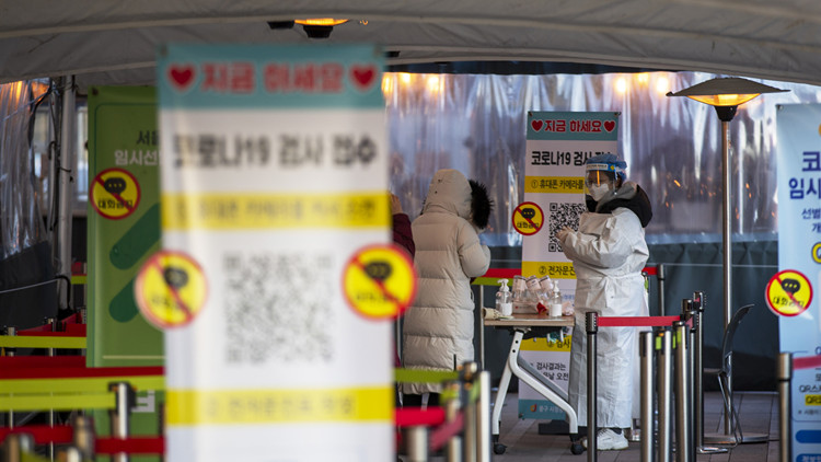 韓國約5.6萬人多次感染新冠