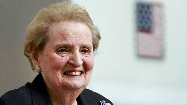 圖集｜美國首位女國務卿奧爾布賴特舉殯