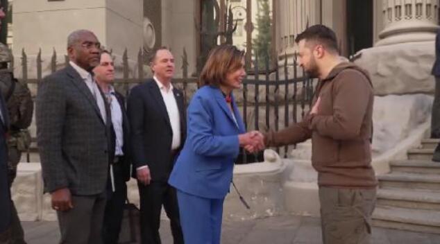 澤連斯基在基輔會見佩洛西