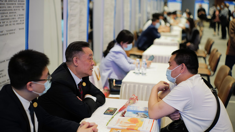 深圳：2025年人力資源服務業年營收超1500億元