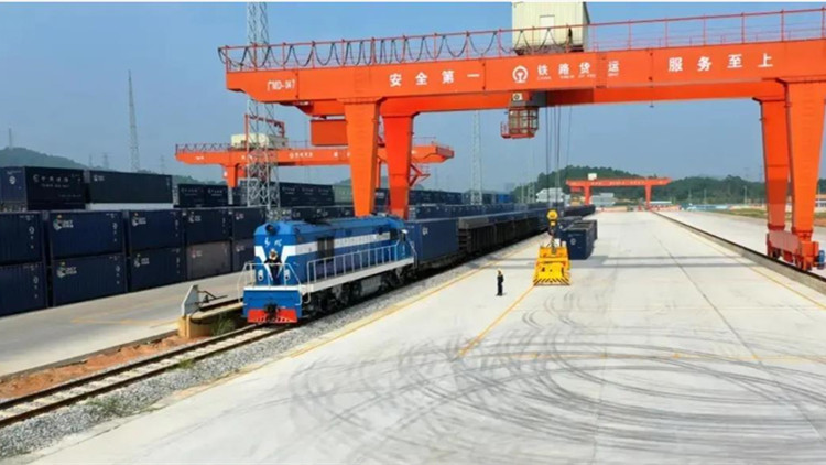 增城西站成大灣區開行密度最大國際班列平台