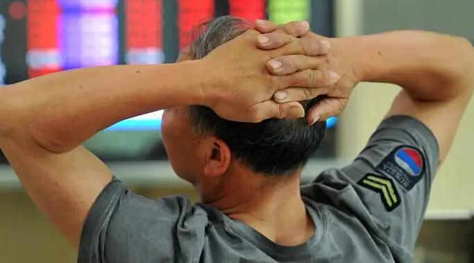 【A股收評】三大指數午後分化滬指漲0.5% 煤炭股大漲