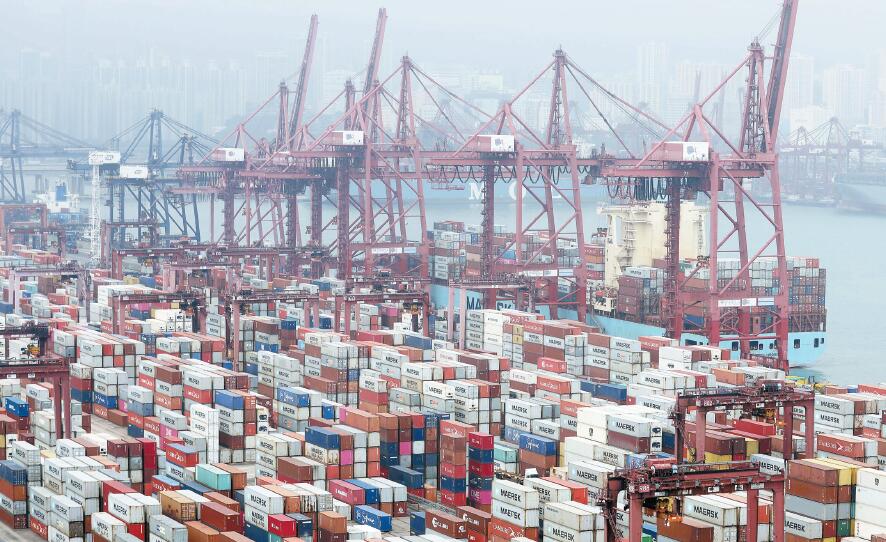 港4月出口轉升1.1% 環球滯脹勢將拖累全年表現