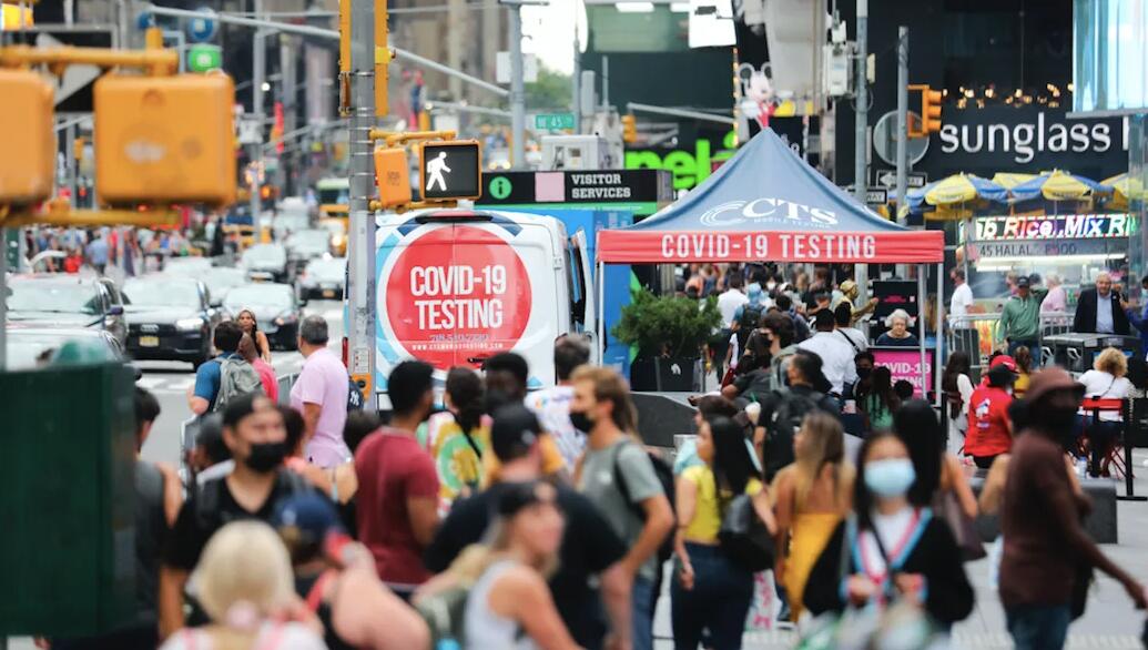 美媒：美國新冠新增確診病例7天平均值為去年同期的6倍