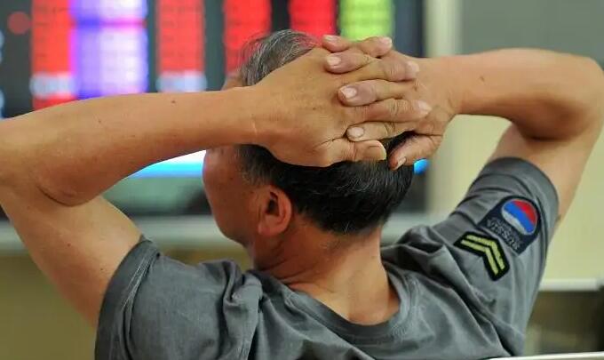 【A股午評】三大指數走勢分化 滬指漲0.1%