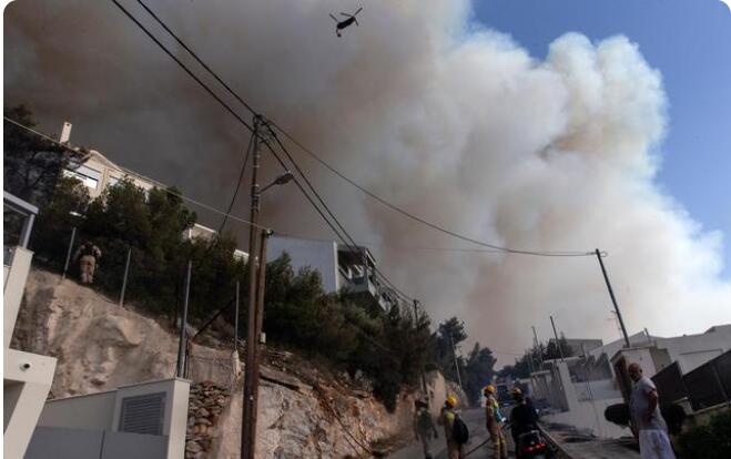 希臘首都南部發生山火 附近居民被緊急疏散