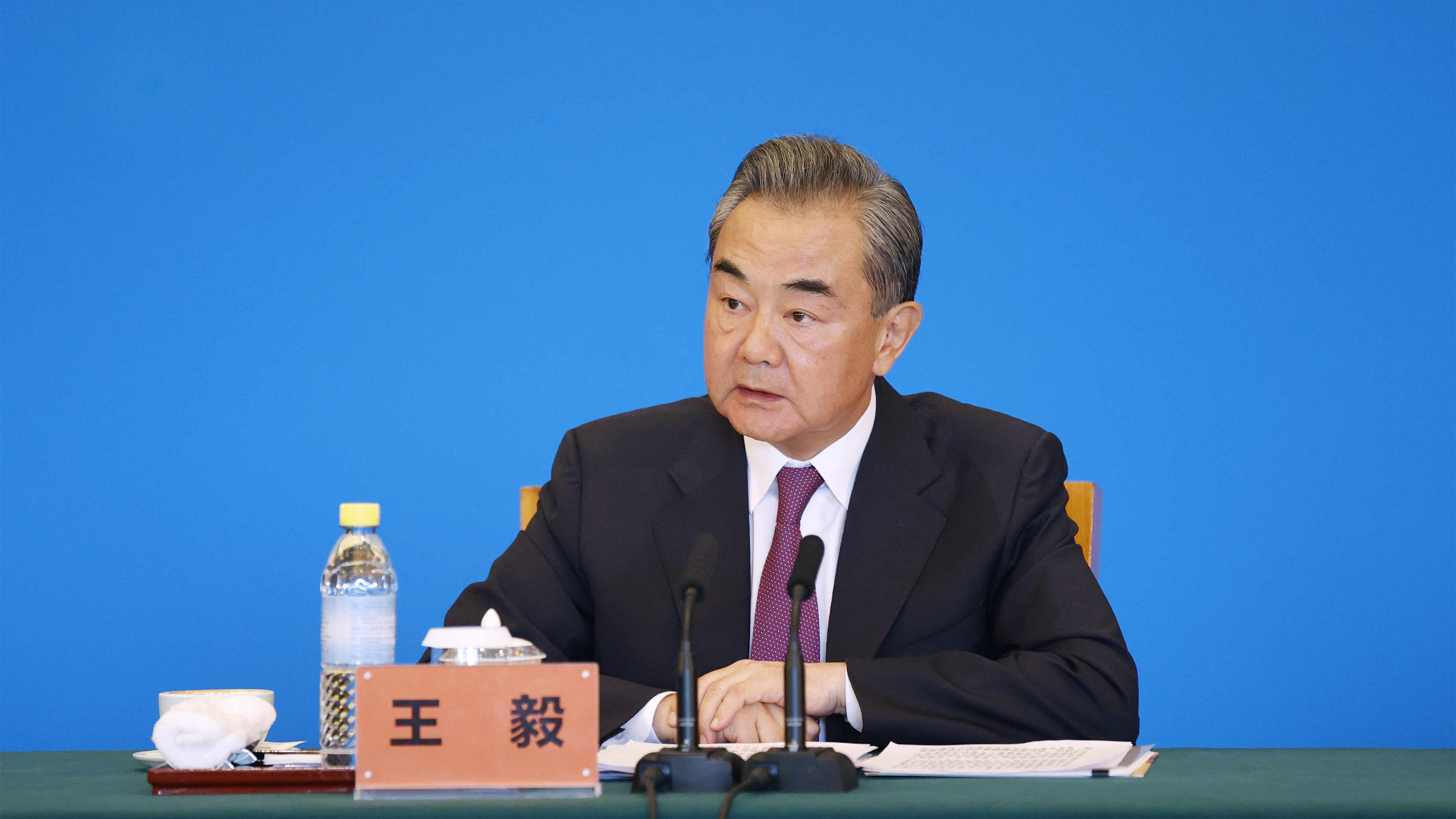 王毅談南太之行：中國永遠是島國可以信賴的戰略夥伴
